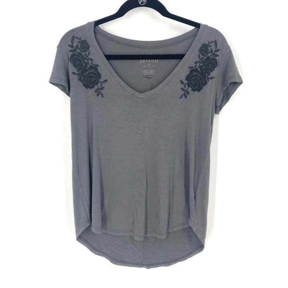 American Eagle | Soft & sexy gray T-shirt